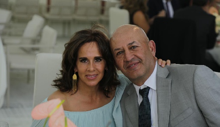  Martha del Río y Miguel Abud.