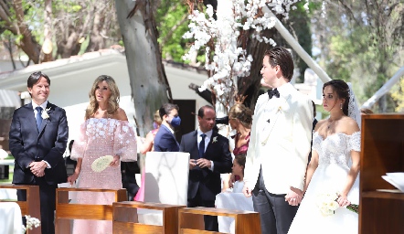  Tito Herrera, Márgara de Herrera, Pablo Herrera y Nuria Alcalde.