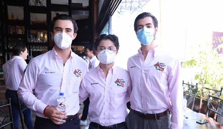  Ricardo Chávez, Christian Yacotú y Mauricio de Luna.