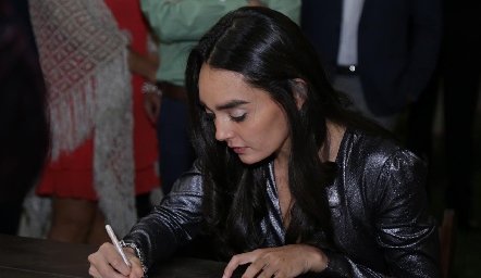  Marianela Villasuso.