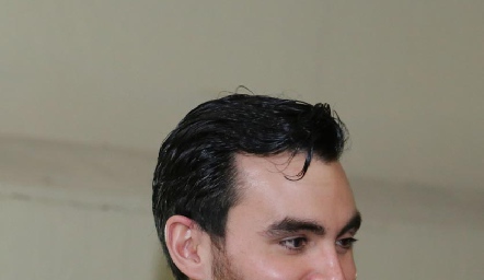  Miguel.