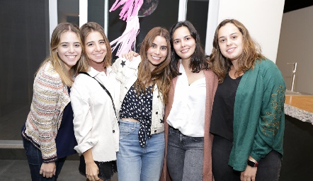  Ingrid de Luna, Estefanía Leija, Rocío de la Vega, Ceci Dávila y Ale Martínez.