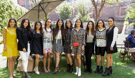  Bárbara García, Valentina Díaz, Raquel Garza, Ximena Castillo, María Pau Villarreal, Camila Villarreal, Pau Pichardo, Fer Cossío, Pau Tello y Marijó Valle.
