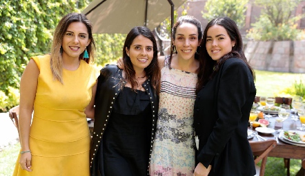  Bárbara García, Raquel Garza, Ximena Castillo y Valentina Díaz.