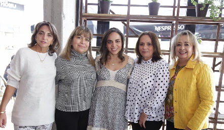  Despedida de soltera para Marcela Córdova.
