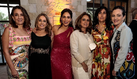  Gloria Martínez, Paty Gaviño, Maribel Lozano, Maru Martínez, Adriana Oliva y Lourdes Gómez.