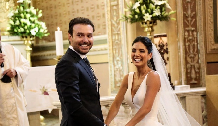 Diego de Luna Villarreal y Maribel Rodríguez Lozano ya son esposos.
