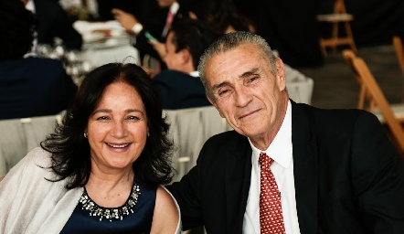  Rosa Maza y Roberto Mejía.