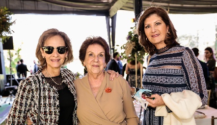  Caridad Rangel, Malena González y Marus Hernández.