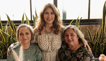  Paty González, Aida Siller y Cheli Faz.