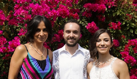  Maricarmen Galarza, Guillermo Galarza y Gisela Lara.