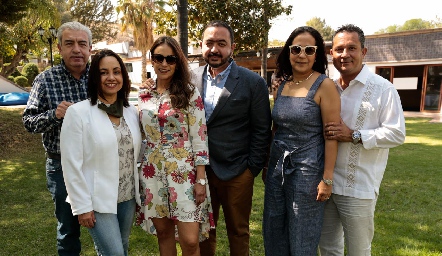  Raúl de la Peña, Caty Boone, Paty Vallejo, Eduardo de la Peña, Vero Vallejo y Humberto Moreno.
