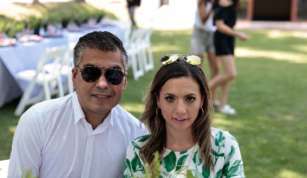  Pedro y Nidia.