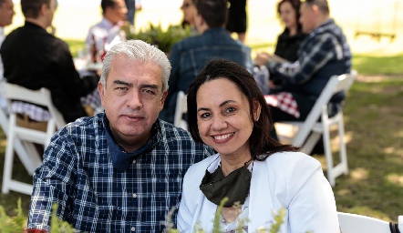  Raúl de la Peña y Caty Boone.