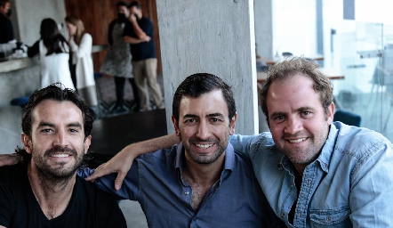 Ricardo Torres, Marco Güemes y Rodrigo Aranda.