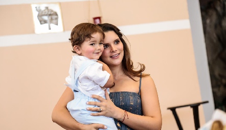  Marcelo con su tía Jessica Martín Alba.