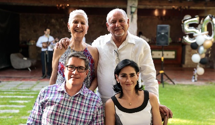  Carmen Marcos, Roberto Fernández, Ricardo Álvarez y Janeth Ávalos.