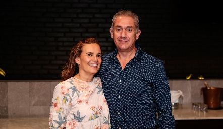  Verónica y Manuel Abud.