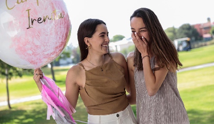  Irene Abud y Mariana Díaz.