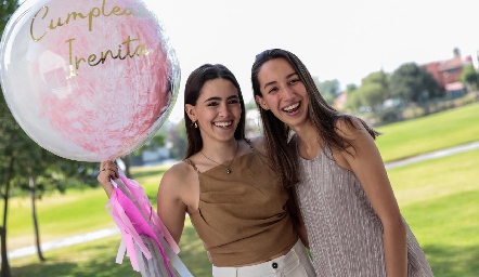  Irene Abud y Mariana Díaz.