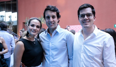  Nicole García, Alfonso Labarthe y Javier Sánchez.