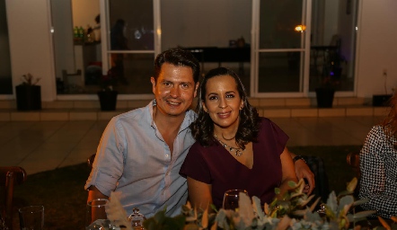  Carlos García y Daniela Pérez.