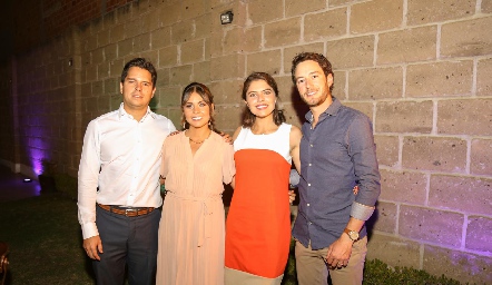 . Enrique Garza, Montserrat Gallegos, Claudia Miranda y Marcos del Valle.