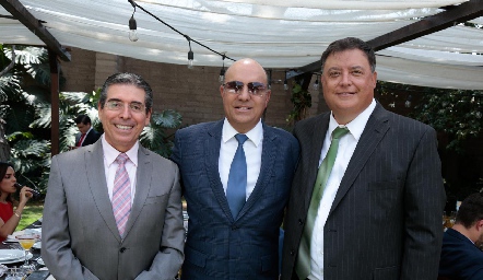 ÁngelDe Luna, Roberto Alcalde y Luis Manuel Alcalde.