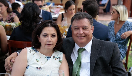  Verónica y Luis Manuel Alcalde.