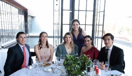  Ana Cristina Garza, Guillermo, GiselPereda, Daniela Meléndez, Yolanda Garza y Víctor Garza.