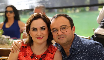  Lourdes Conde y Federico Barrera.