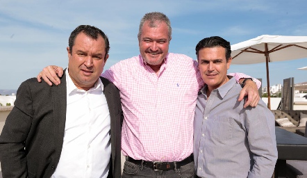 Humberto Abaroa, Juan Hernández y Güicho Fernández.