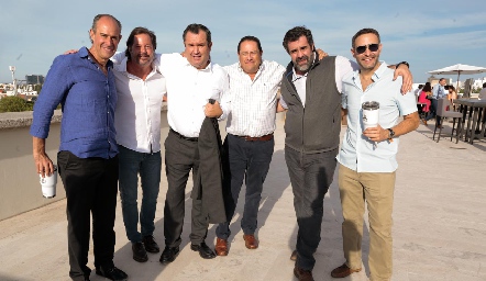  Gildo Gutiérrez, Javier Fernández, Humberto Abaroa, Fito Arriaga, Fernando y Gonzalo Abaroa.