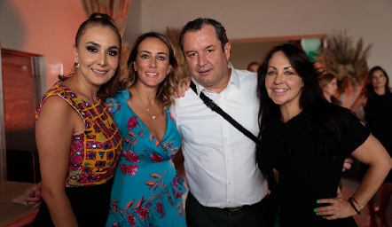  Flor Hernández, Sandra Salgado, Humberto Abaroa y Marcela Mathos.