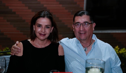  Claudia Gouyonnet y Jaime Flores.