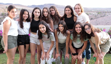  Marijó, Ana Pau, Camila, María, Yezmín, Nuria, Sofía, Marijó, Roberta, Mía y Xaviera.