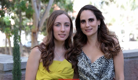  Celina Gallegos y Jessica Medlich.