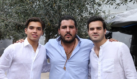  Gonzalo Alcalde, Emilio y Jero Gómez.