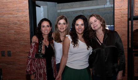 Anel Ávila, Yezmín Sarquis, Ana Paula Valdés y Gaby Artolózaga.