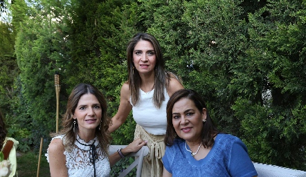  Rosy Rodríguez, Lulú älvarez y Bety Flores.