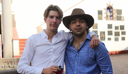  Javier Hernández y Juan Pablo Payán.