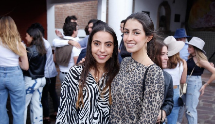  Mariana Anaya y Ximena Nieto.