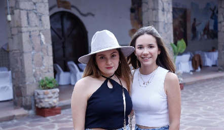  Amigas.