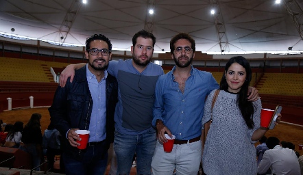  Compartiendo momentos.