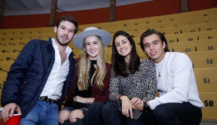  Oscar Mendizábal, Maca Anaya, Ximena Nieto y Oscar Ruiz.