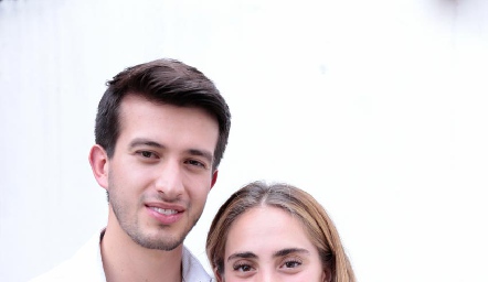  Jorge Lomelí y Ana Isabel Revuelta.