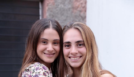  Alexia y Ana Isabel Revuelta.