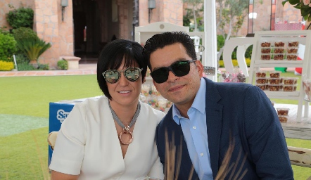  Silvia Noriega y Álvaro Ortiz.