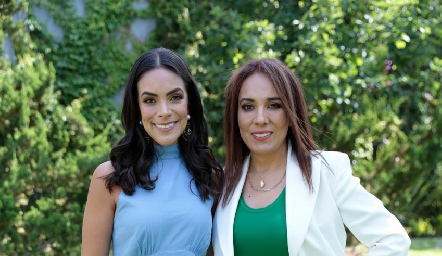  Ana Laura Rodríguez y Lorena Herrera.