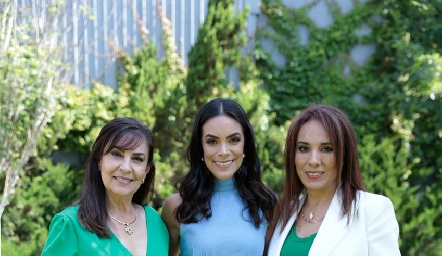  Laura Mitre, Ana Laura Rodríguez y Lorena Herrera.